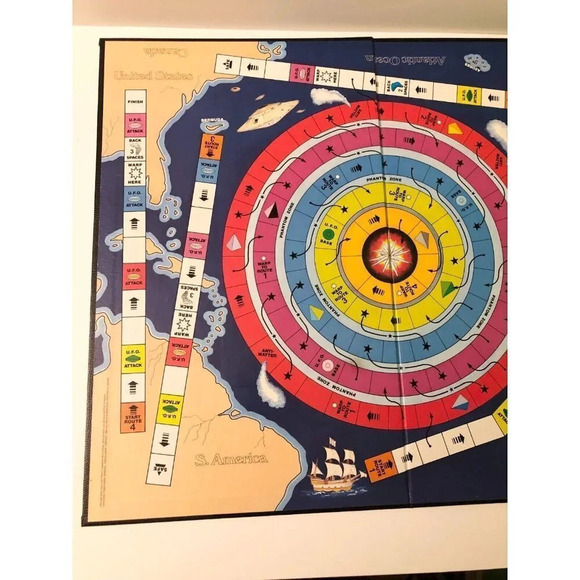 Vintage 1985 Warp Out A Triken Company Game Bermuda Triangle UFO Ships - Picture 6 of 15